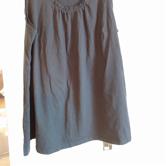 T-shirt Tank - Picture 2 of 3